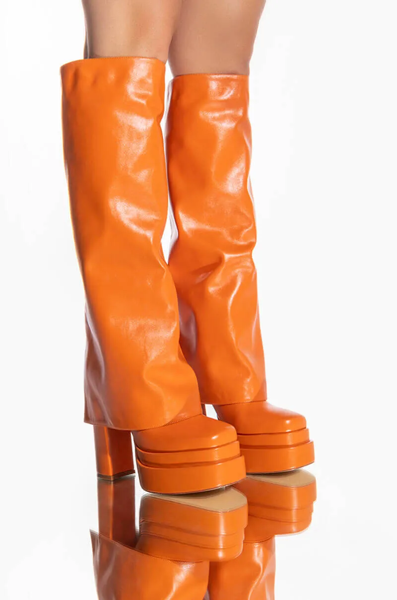 AZALEA WANG INVISIBLE KNEE HIGH FOLD OVER CHUNKY BOOT IN ORANGE