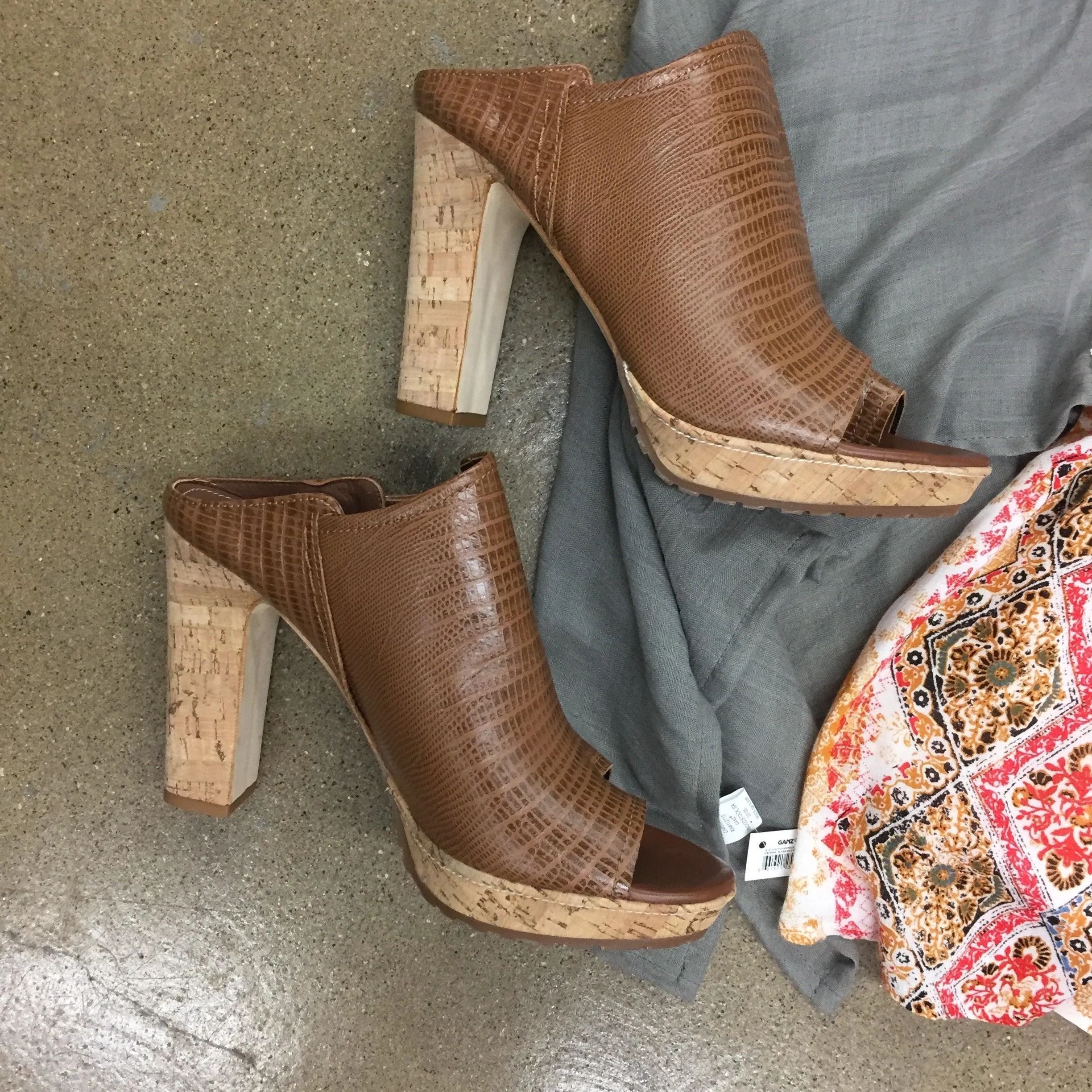 Donald Pliner Wedges, Size 10
